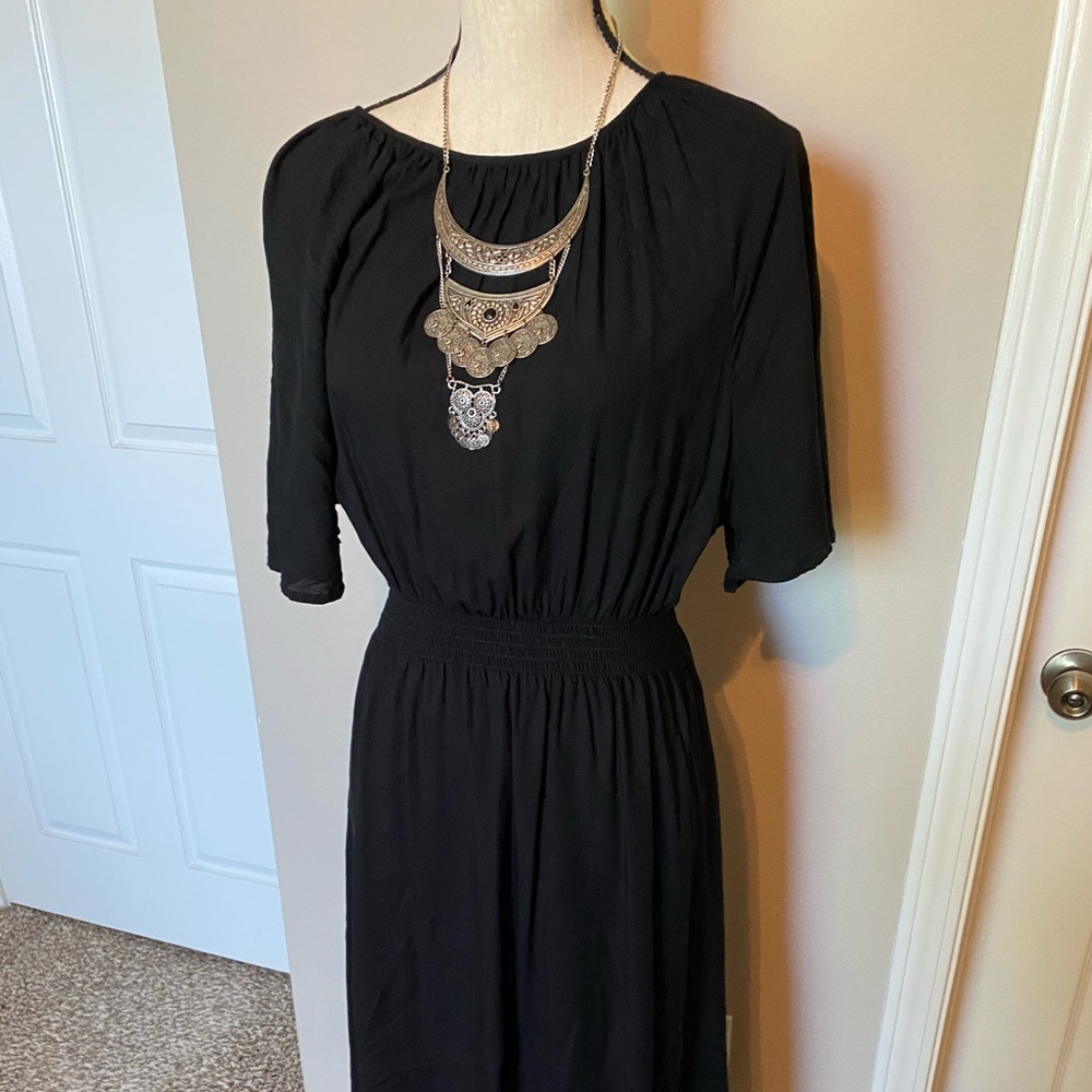 H&M black maxi dress. NWOT. Small